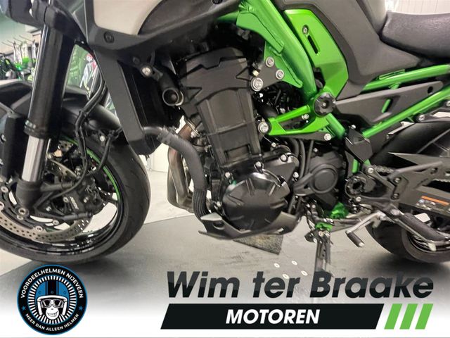 kawasaki - z900