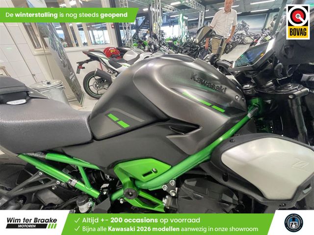 kawasaki - z900