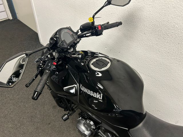 kawasaki - z650