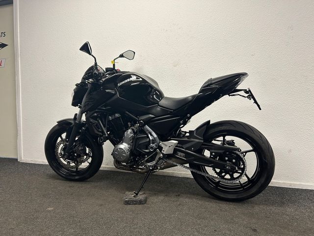 kawasaki - z650