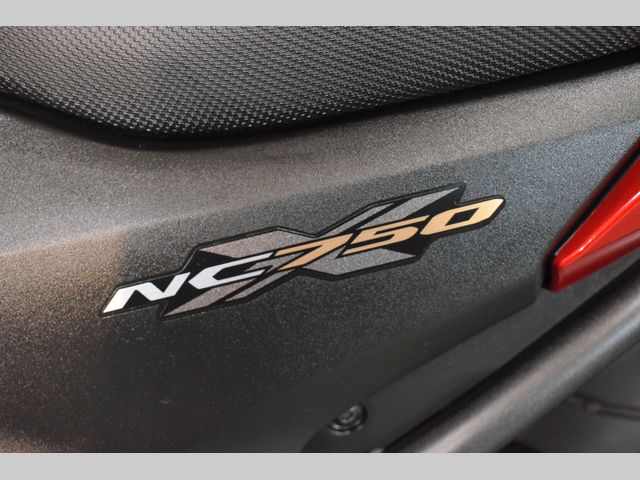 honda - nc-750-x-dct