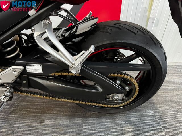 yamaha - fz-1