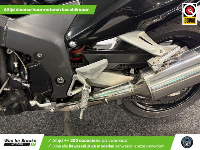 honda - cbr-1100-blackbird