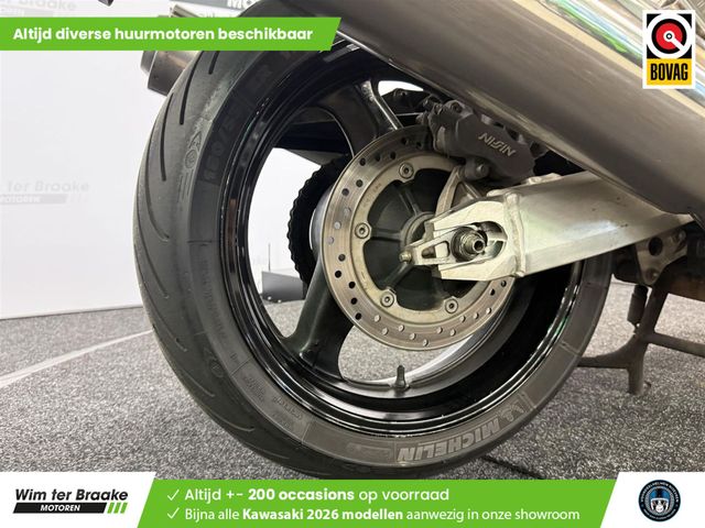 honda - cbr-1100-blackbird
