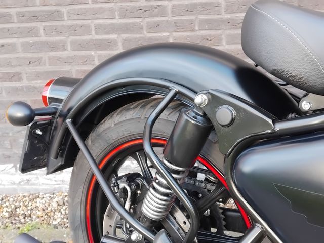 royal-enfield - classic-350