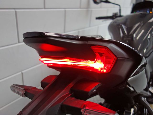 kawasaki - z900-performance