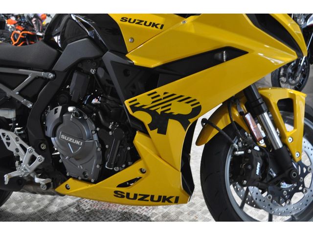 suzuki - gsx-8r