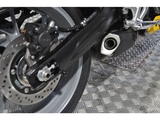 suzuki - gsx-8r