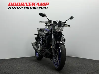 YAMAHA MT 03 – foto 4