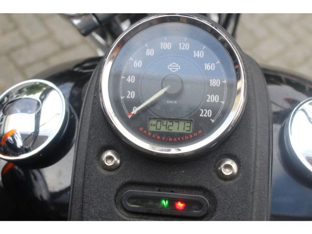harley-davidson - street-bob-fxdb