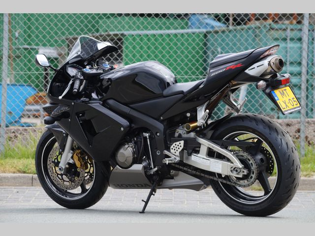 honda - cbr-600-rr