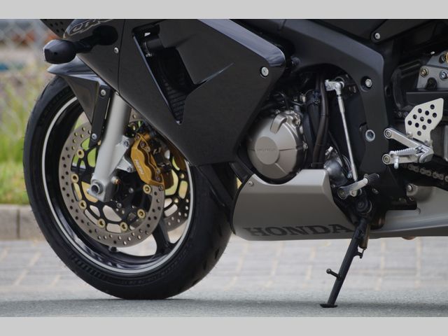 honda - cbr-600-rr