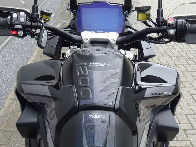 triumph - tiger-1200-rally-pro