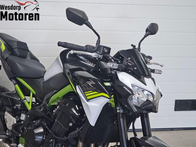 kawasaki - z900