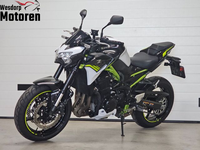 kawasaki - z900