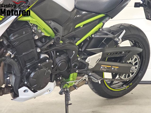 kawasaki - z900