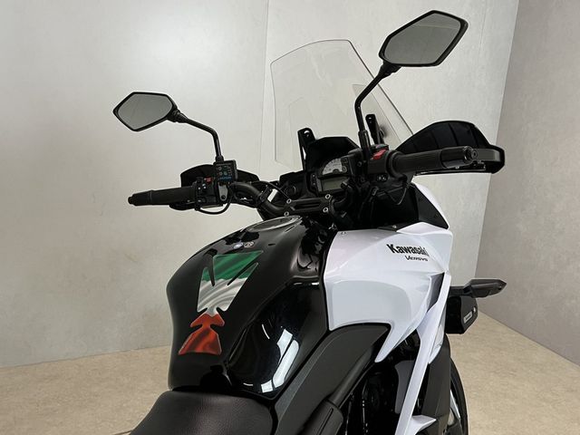 kawasaki - versys-650-grand-tourer