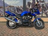 YAMAHA FZS 600 FAZER