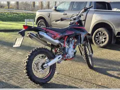 SWM RS 500 R 2025 nieuw – foto 5 van 5