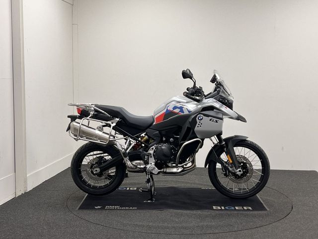 bmw - f-900-gs-adventure