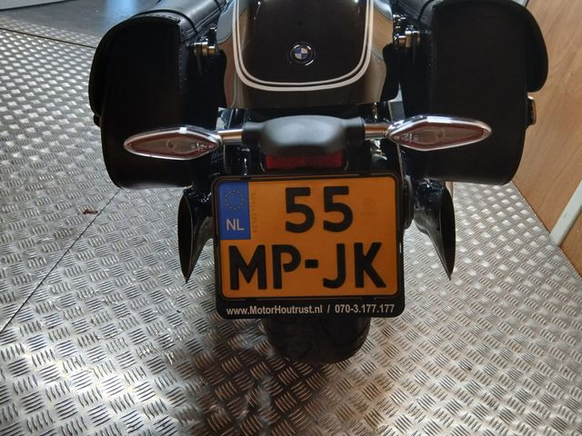 bmw - r-18