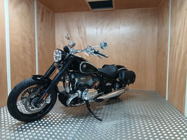 bmw - r-18