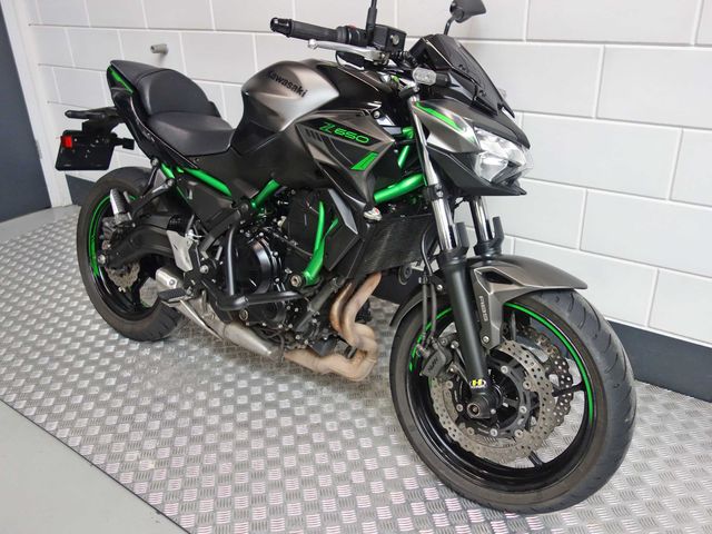 kawasaki - z650