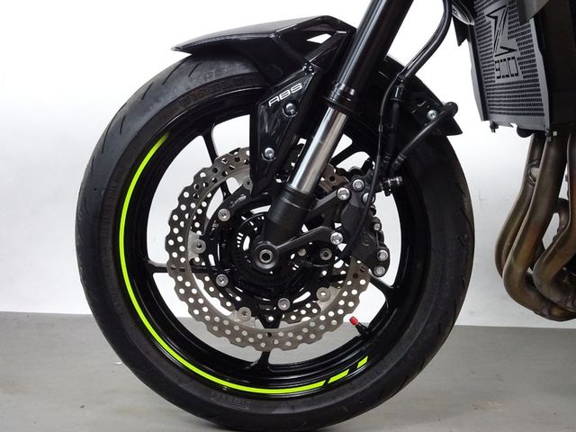kawasaki - z900