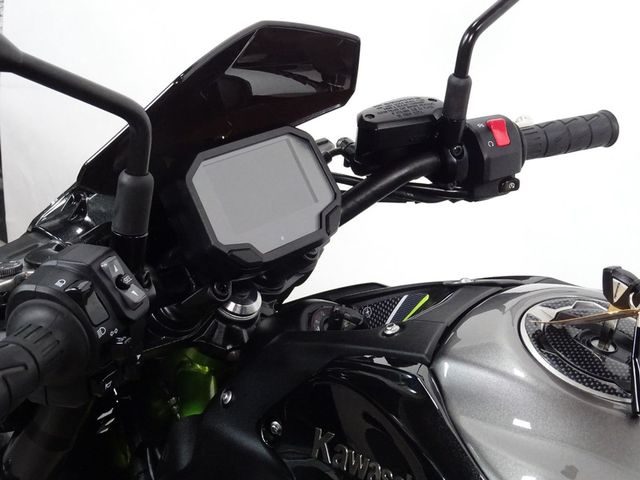 kawasaki - z900