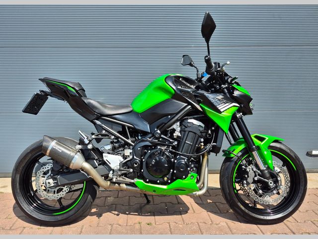 kawasaki - z900