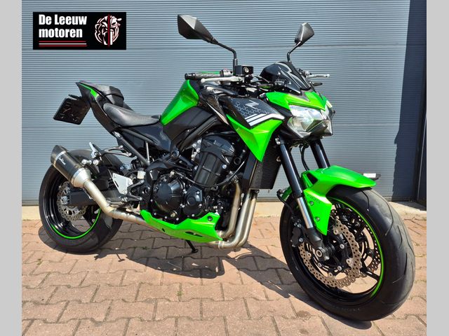 kawasaki - z900