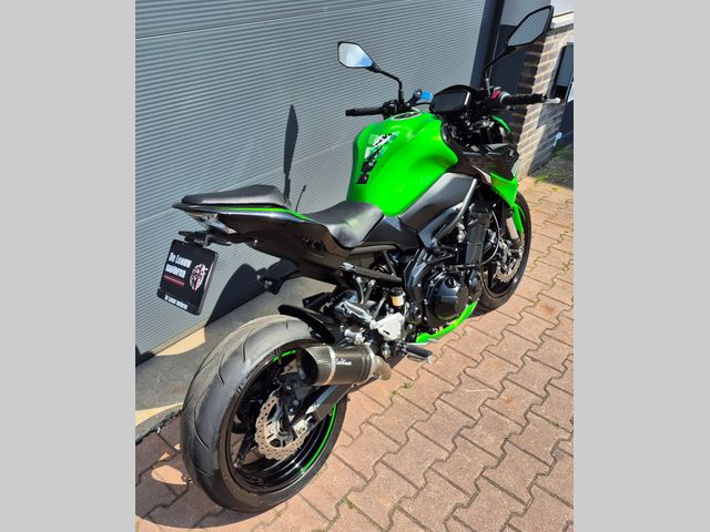 kawasaki - z900