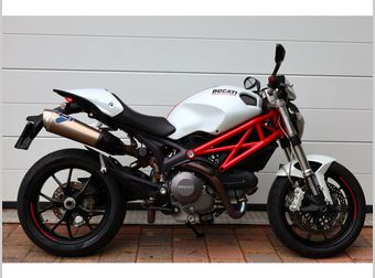 Ducati Monster + 937 2013 occasion