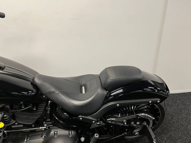 harley-davidson - breakout-fxsb