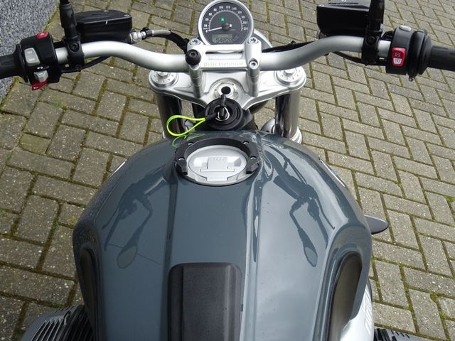 bmw - r-nine-t-pure