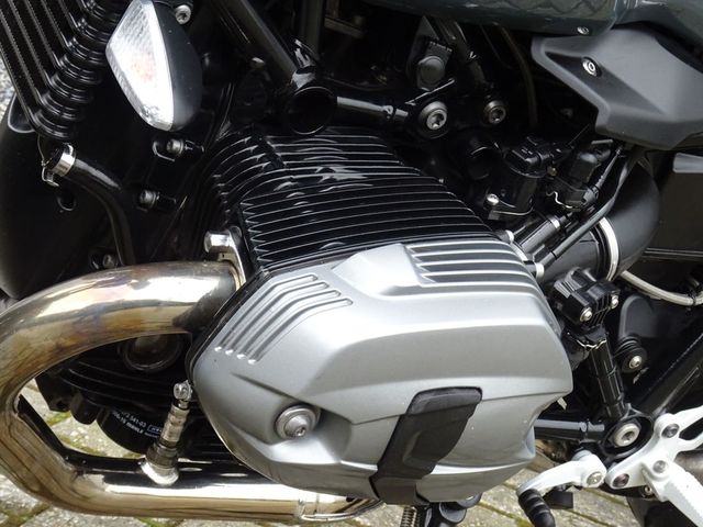 bmw - r-nine-t-pure