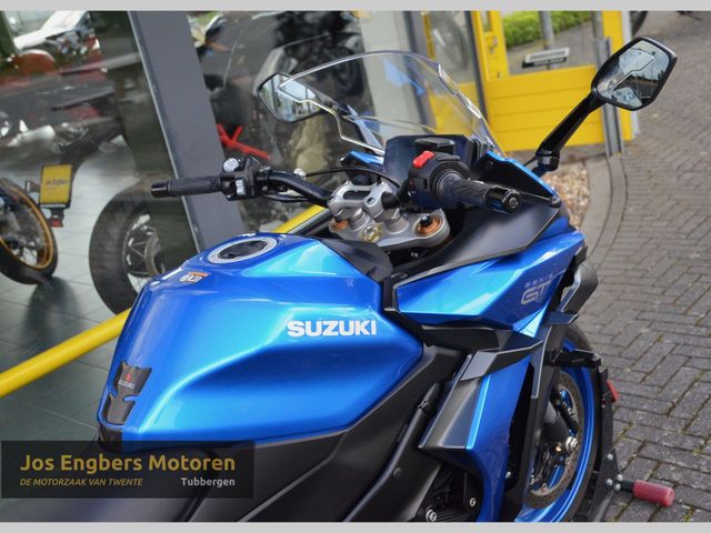 suzuki - gsx-s-1000-gt
