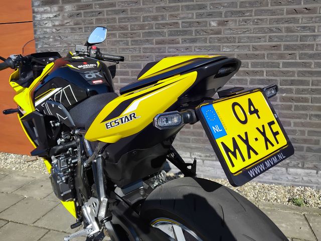 suzuki - gsx-8r