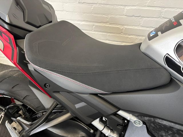 suzuki - gsx-s-1000-street-x-treme