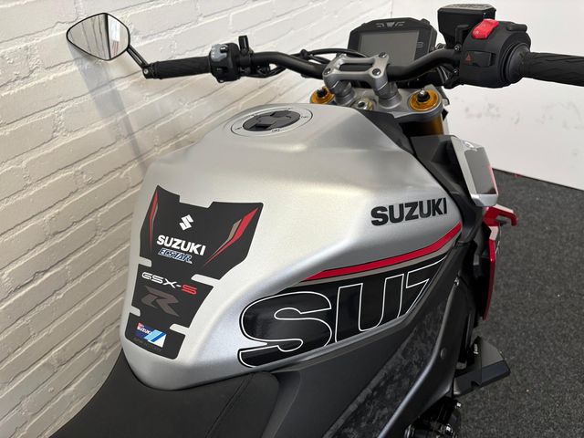 suzuki - gsx-s-1000-street-x-treme