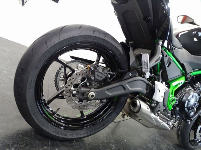 kawasaki - z650