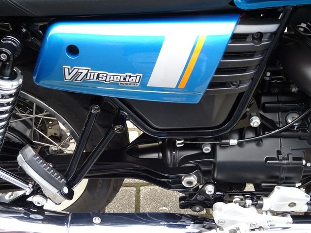 moto-guzzi - v-7-iii-special