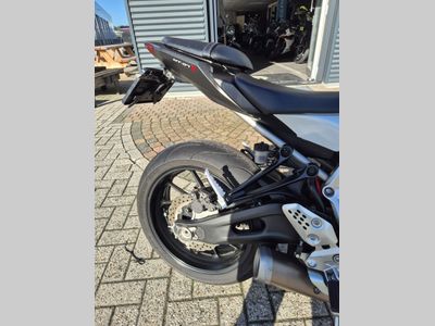 YAMAHA MT 07 – foto 4