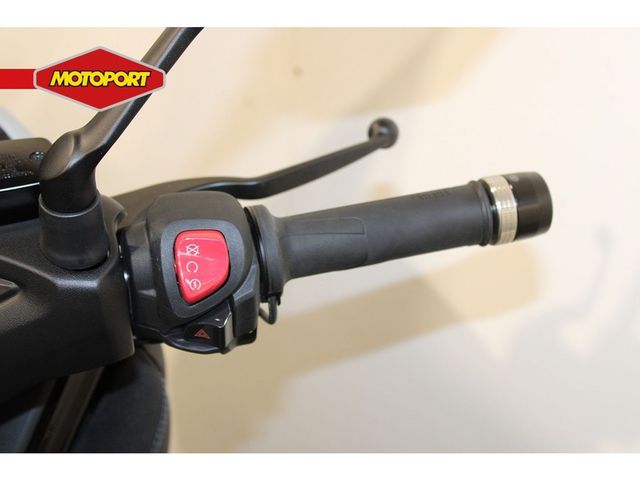yamaha - x-max-300-tech-max
