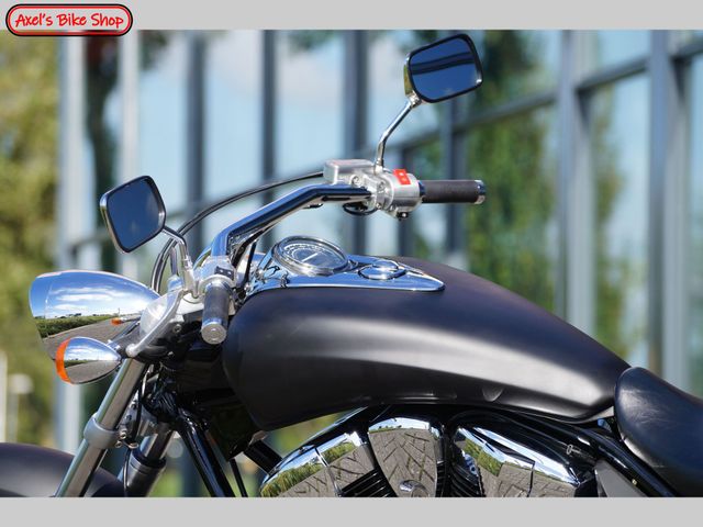 honda - vt-1300-cx-fury