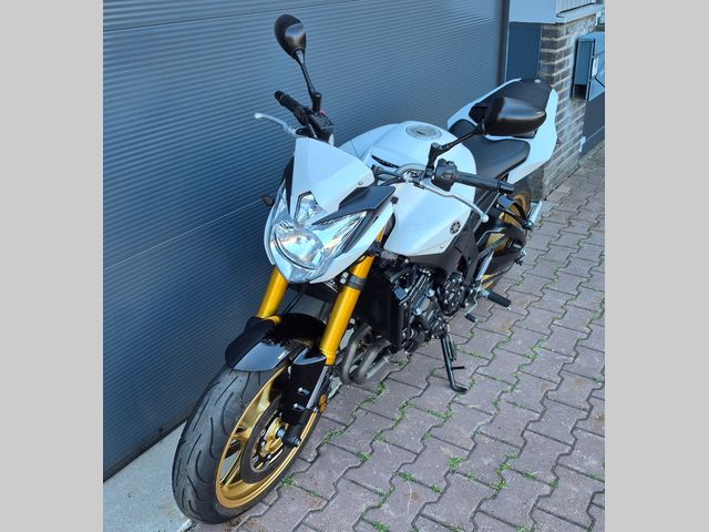 yamaha - fz-8
