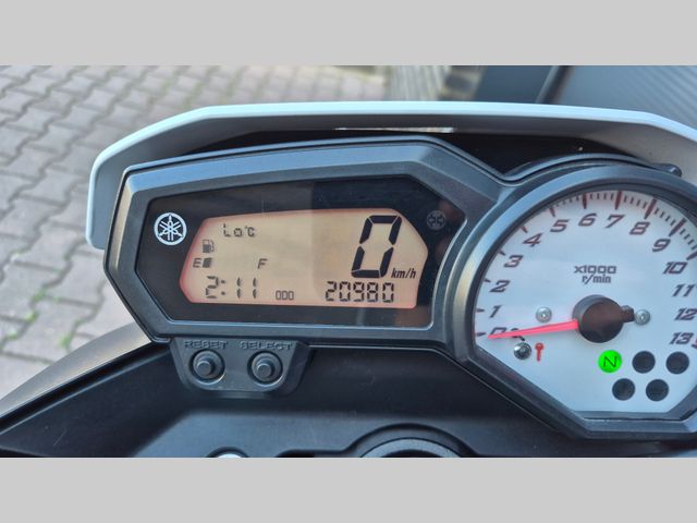 yamaha - fz-8