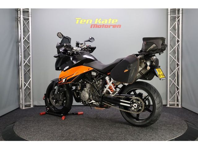 ktm - 990-supermoto-t