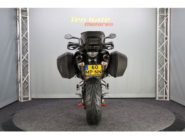 ktm - 990-supermoto-t