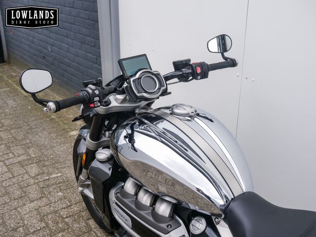 triumph - rocket-iii-r